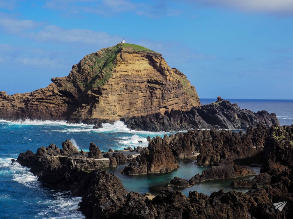 крайбрежието на село Porto Moniz