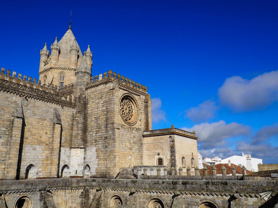 One-day trip to Evora