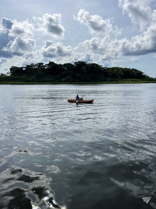 kayaking in Tortuguero
